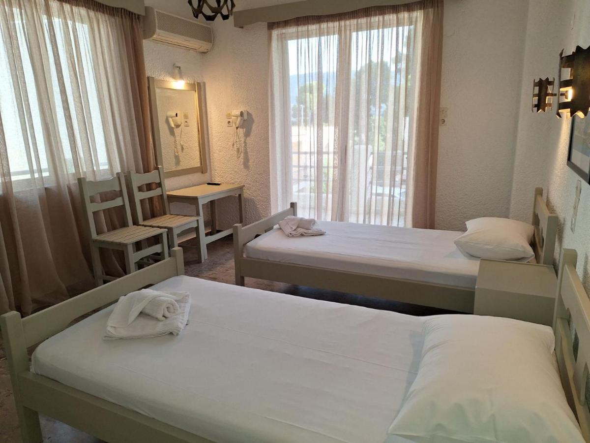 Poros Town Apartments By Evita'S Resort מראה חיצוני תמונה