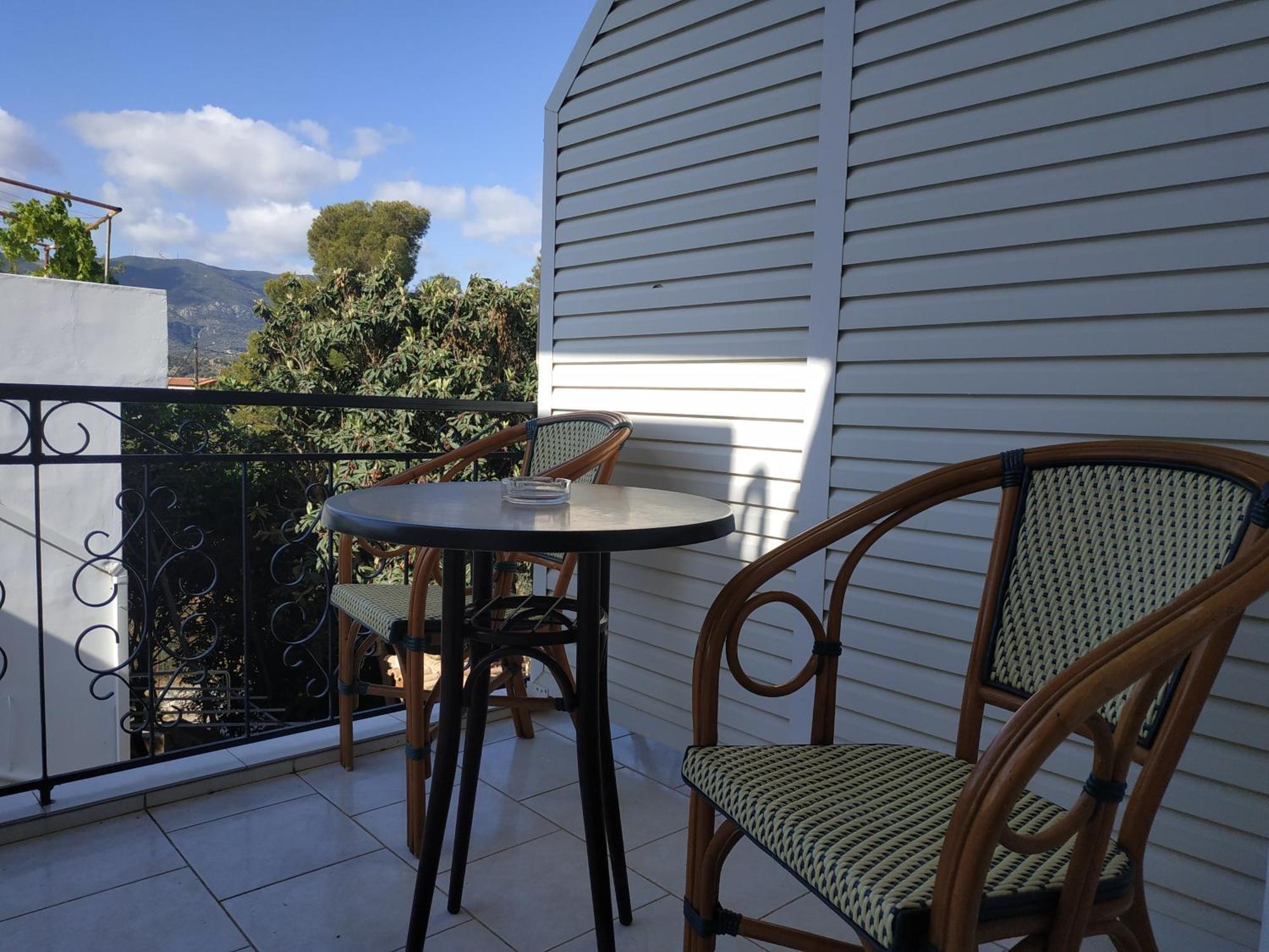 Poros Town Apartments By Evita'S Resort מראה חיצוני תמונה
